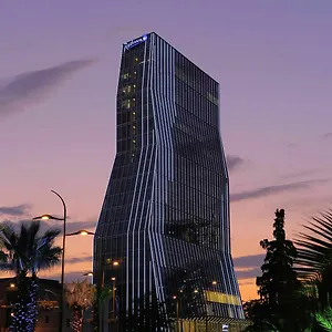 Radisson Blu מלון באטומי